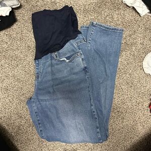 Gap maternity straight leg jean